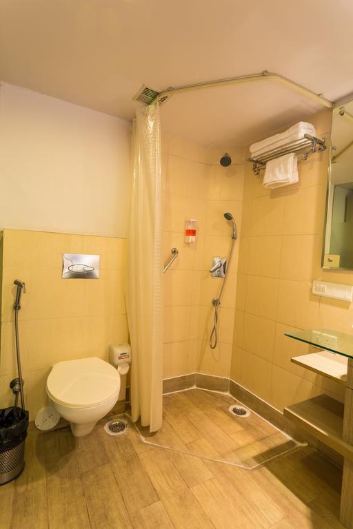 Vishakhapatnam, Dwarka Nagar Hotel Visakhapatnam Exterior photo